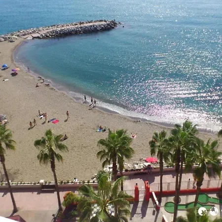 Pleasant In Near Playa 아파트